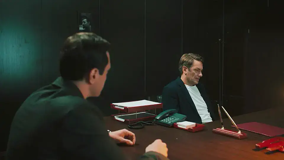 Новая земля 2 серия кадр